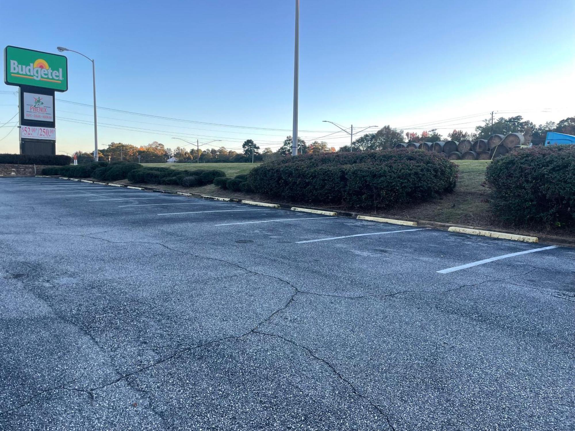 Budgetel Inn Phenix City Buitenkant foto