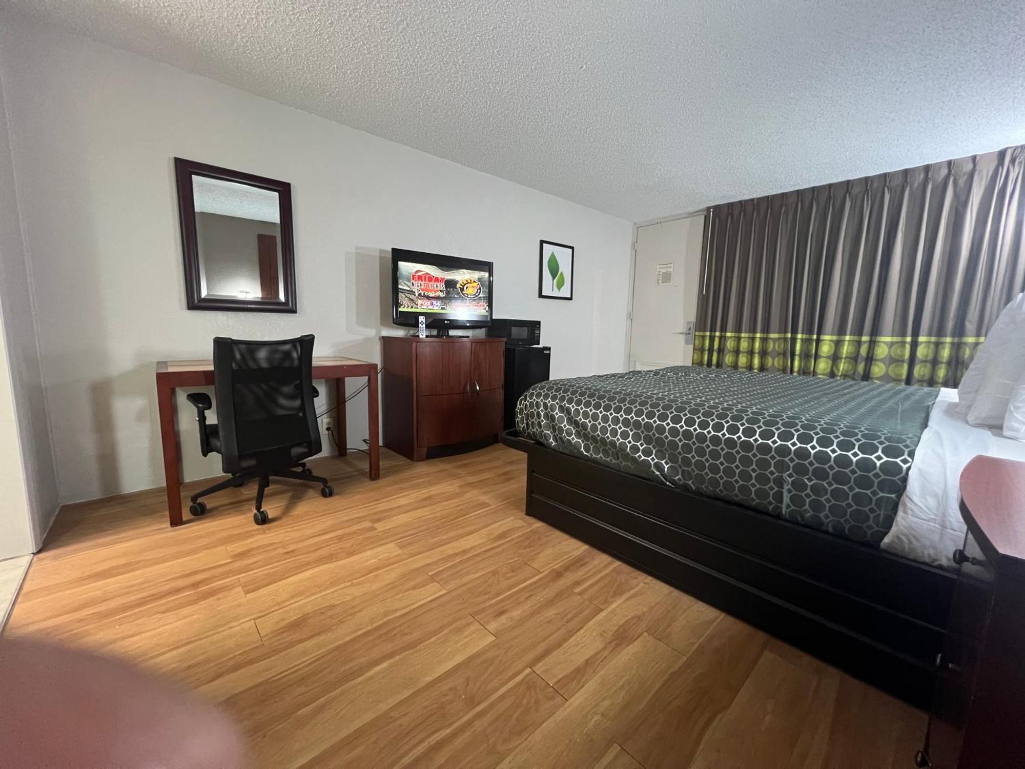 Budgetel Inn Phenix City Buitenkant foto